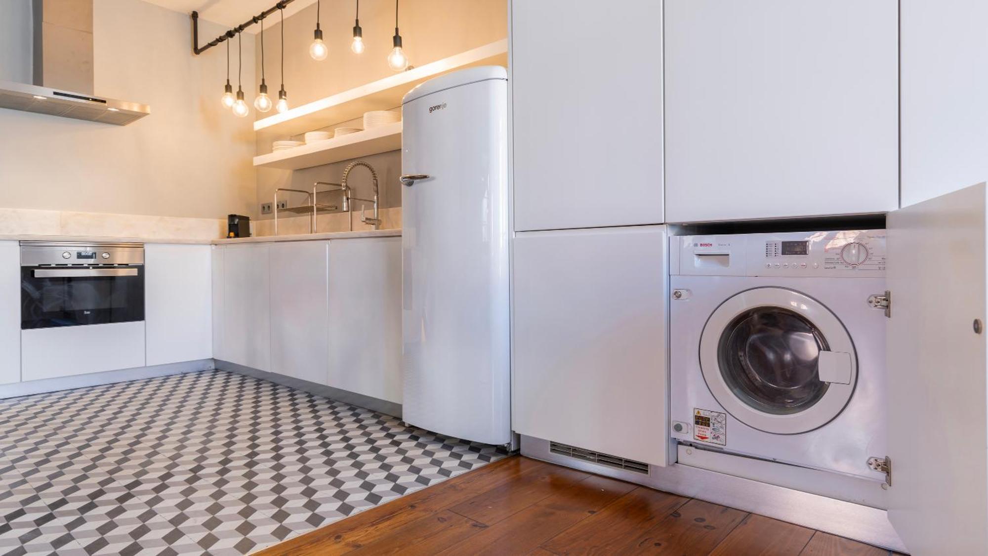 Charming 3Bdr Duplex In City Center By Lovelystay Lissabon Exterior foto